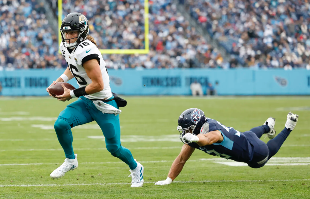 Titans lose top Jaguars